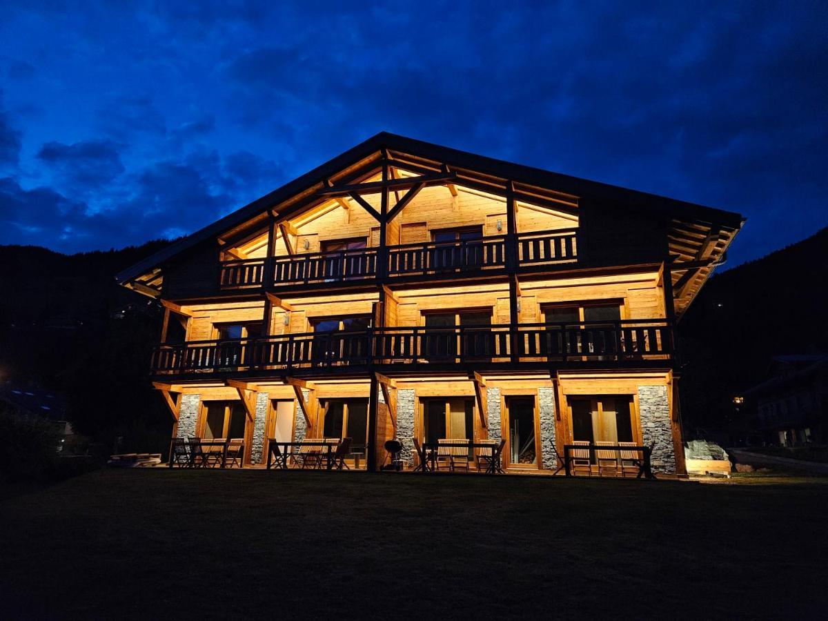 Demi-Chalet Vadel La Panthiaz 15 Pers 5 Chambres Abondance Eksteriør billede