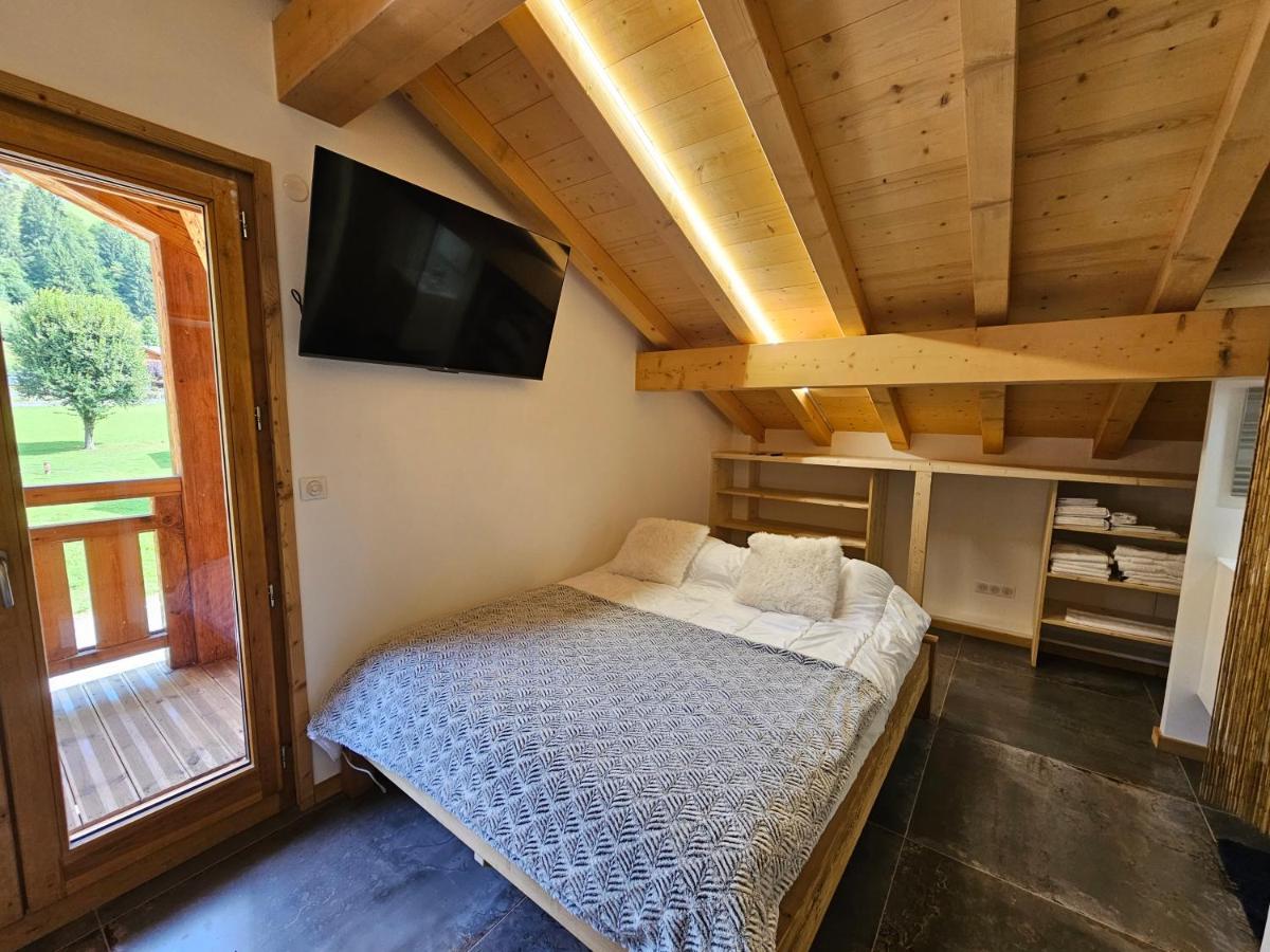 Demi-Chalet Vadel La Panthiaz 15 Pers 5 Chambres Abondance Eksteriør billede