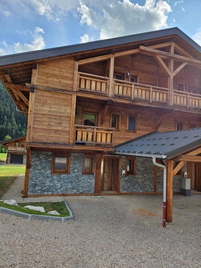 Demi-Chalet Vadel La Panthiaz 15 Pers 5 Chambres Abondance Eksteriør billede