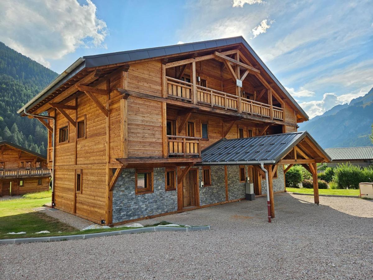 Demi-Chalet Vadel La Panthiaz 15 Pers 5 Chambres Abondance Eksteriør billede
