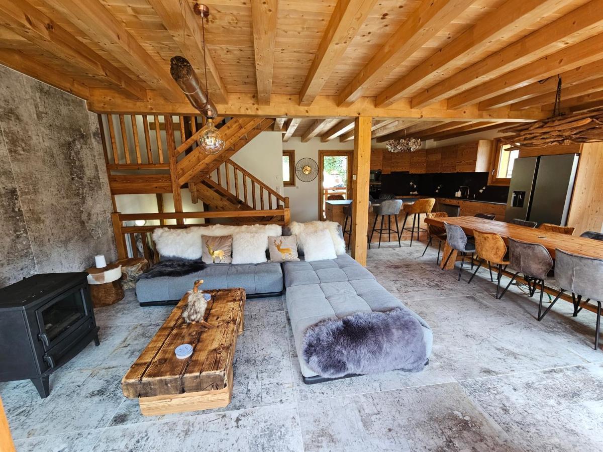 Demi-Chalet Vadel La Panthiaz 15 Pers 5 Chambres Abondance Eksteriør billede