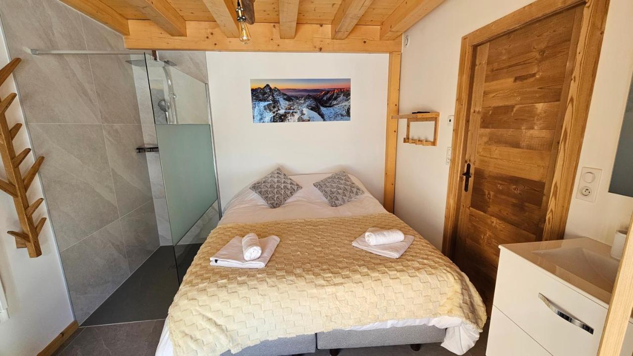 Demi-Chalet Vadel La Panthiaz 15 Pers 5 Chambres Abondance Eksteriør billede